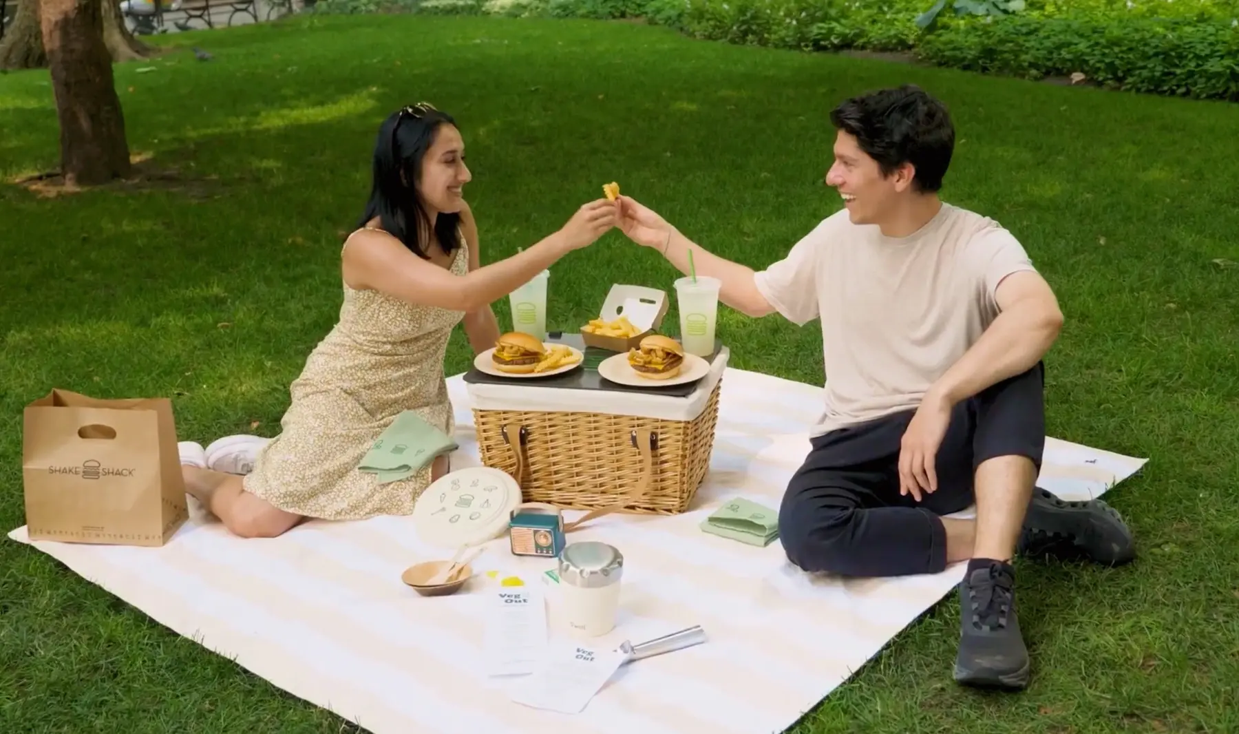 Shake Shake incorporates Soundstripe licensed music for business in their advertising.